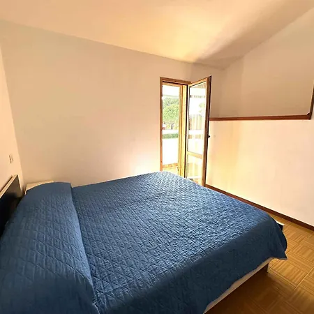 In 49965 Apartment