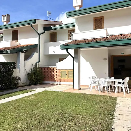 Apartment In 49965
